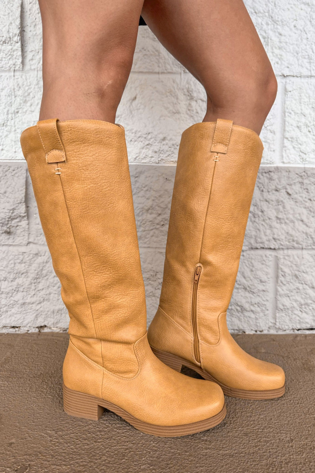 Trending tall boots for Fall