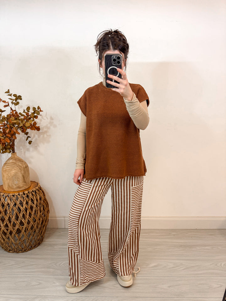 Women's rust short sleeve sweater knit top by Wishlist