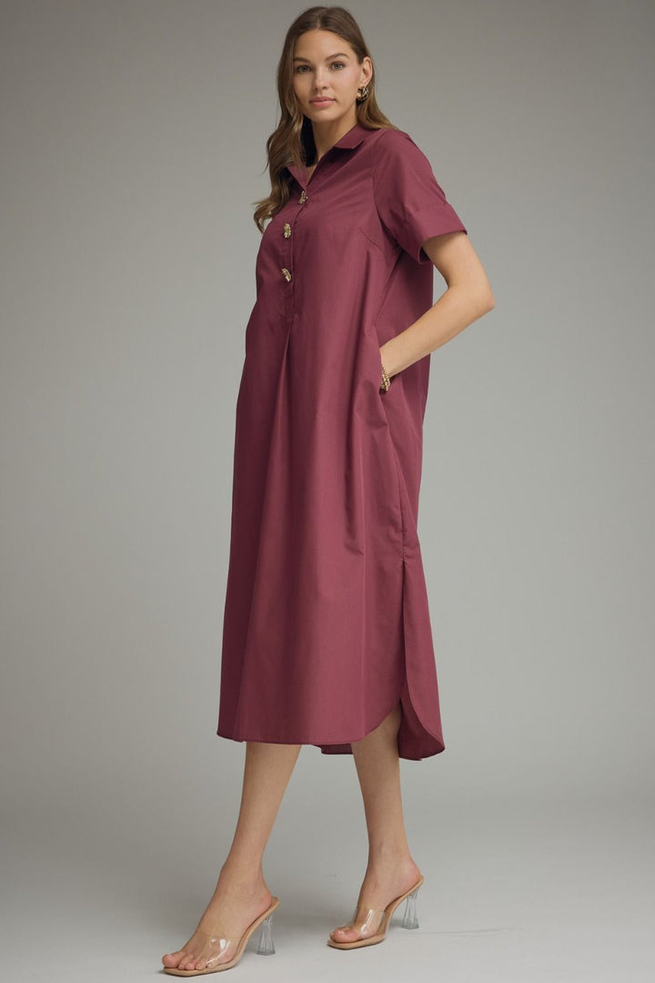 Women's wine colored, collored midi dress with side pockets