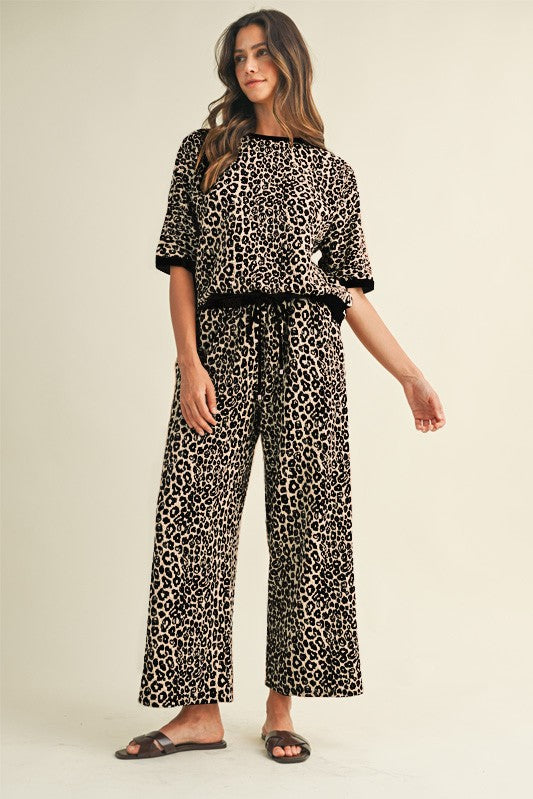 Woman's leopard print pant set