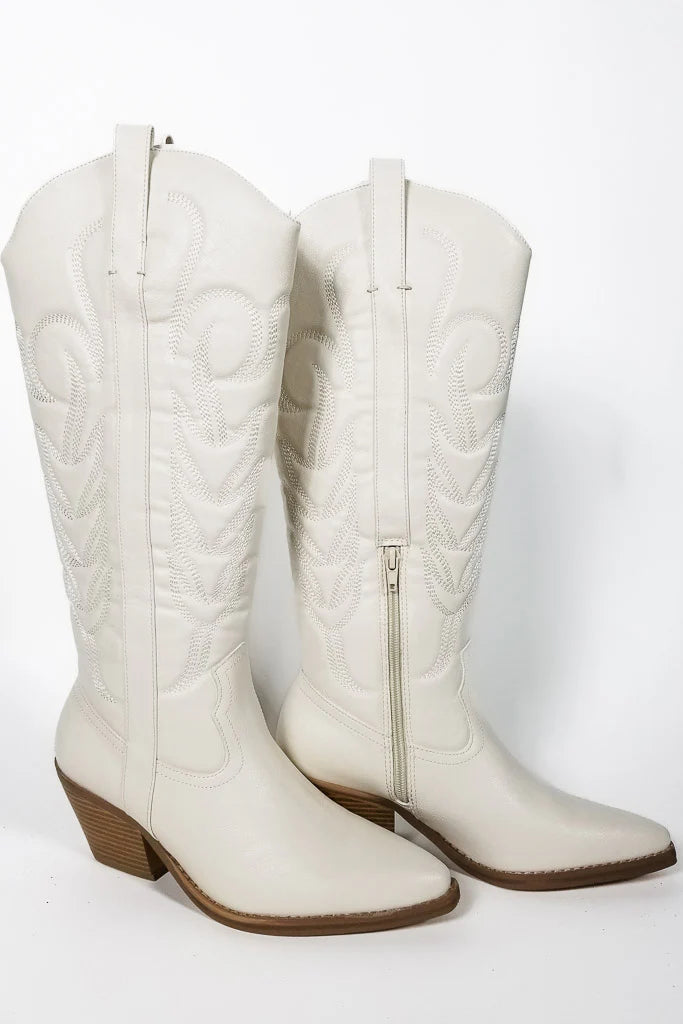 Matisse ivory western boots