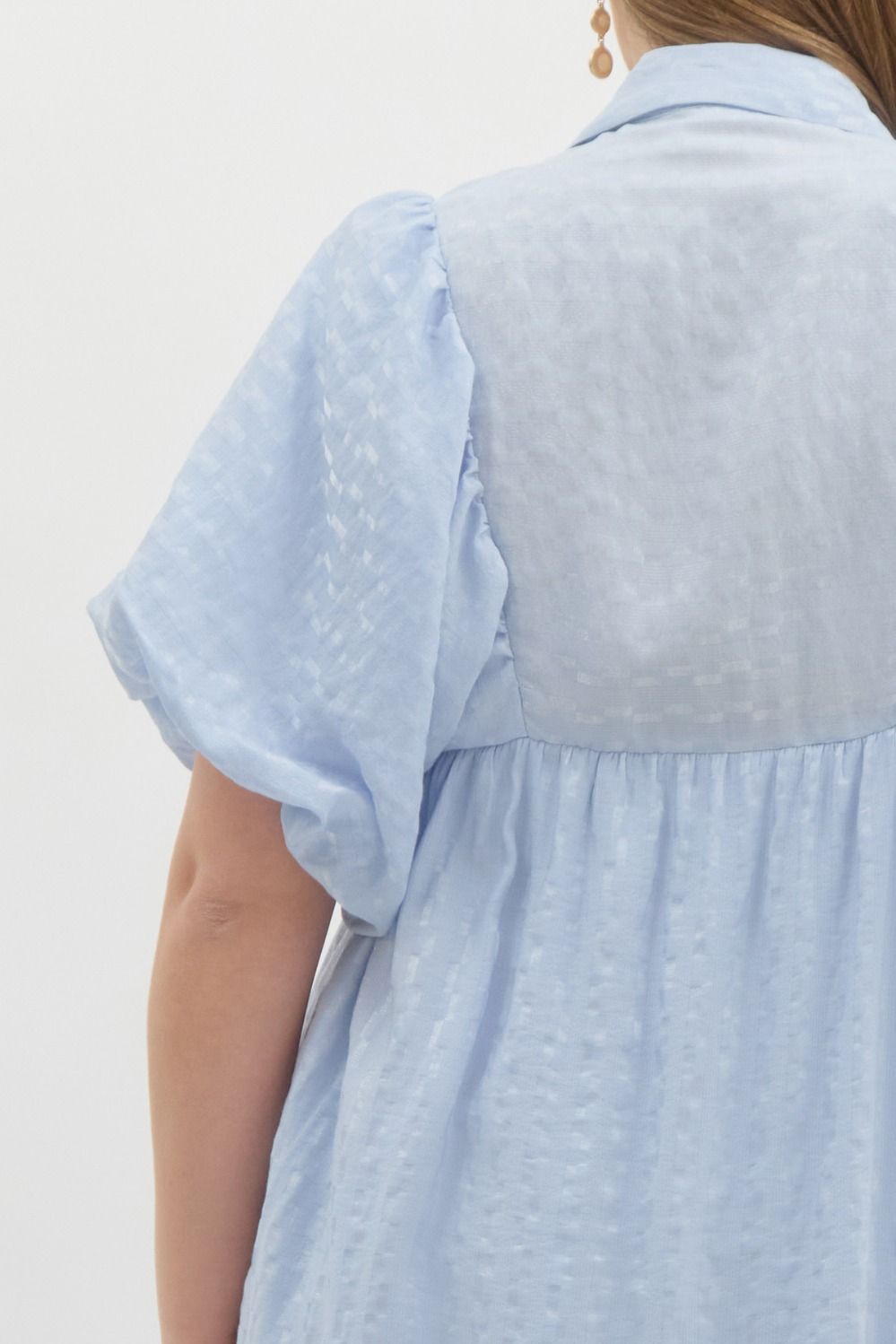 Women's plus size light blue textured midi dress