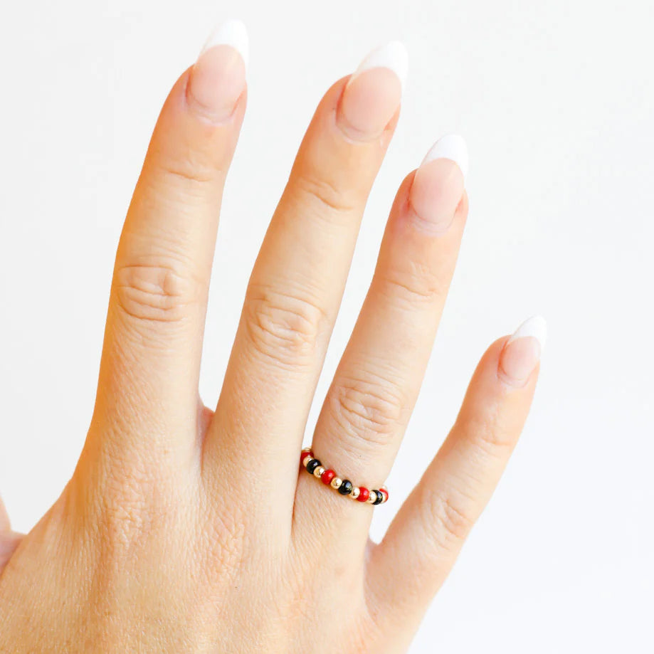 Beaded blondes red and black poppi ring