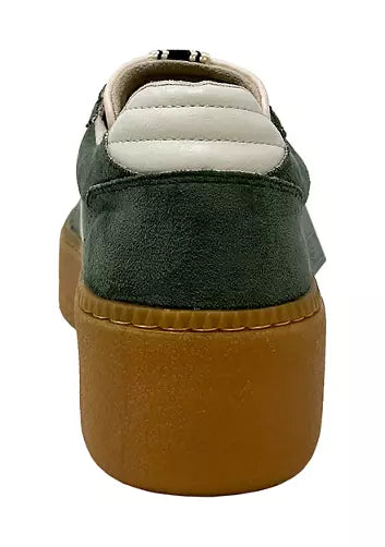 Shu shop Green sneaker with brown sole and ecru heel tab