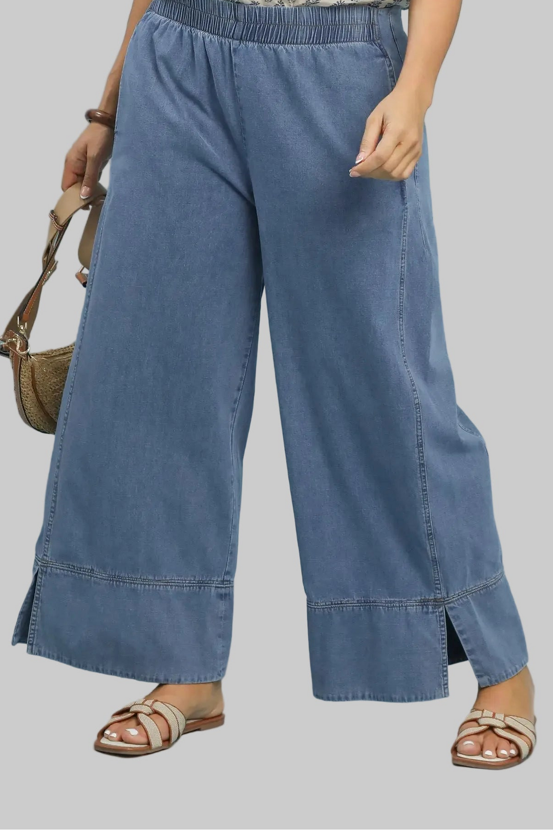 Umgee light washed blue denim wide leg pants in plus size