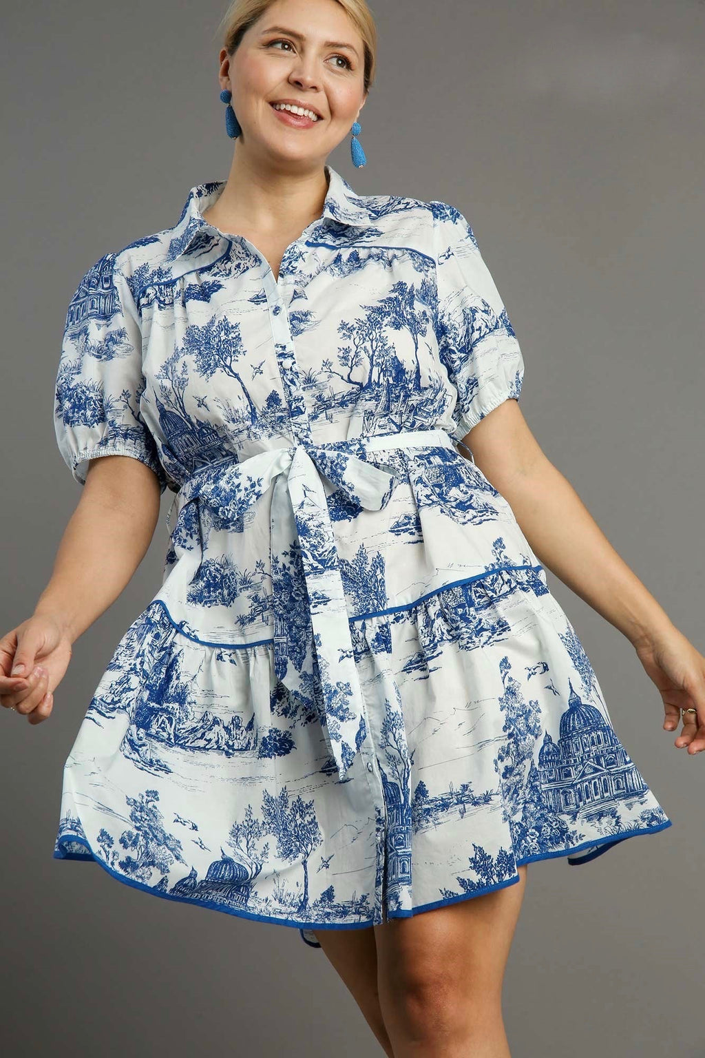 Umgee Ivory tiered dress with traditional Blue Willow print