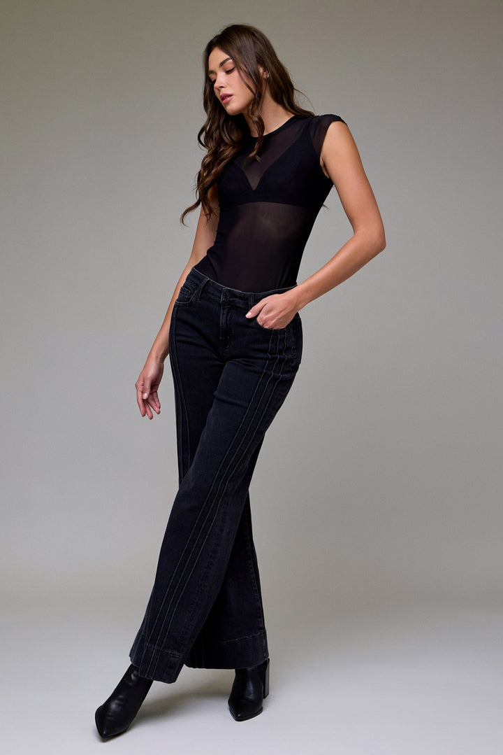  Hidden Jeans black denim flare jeans styled with black tee