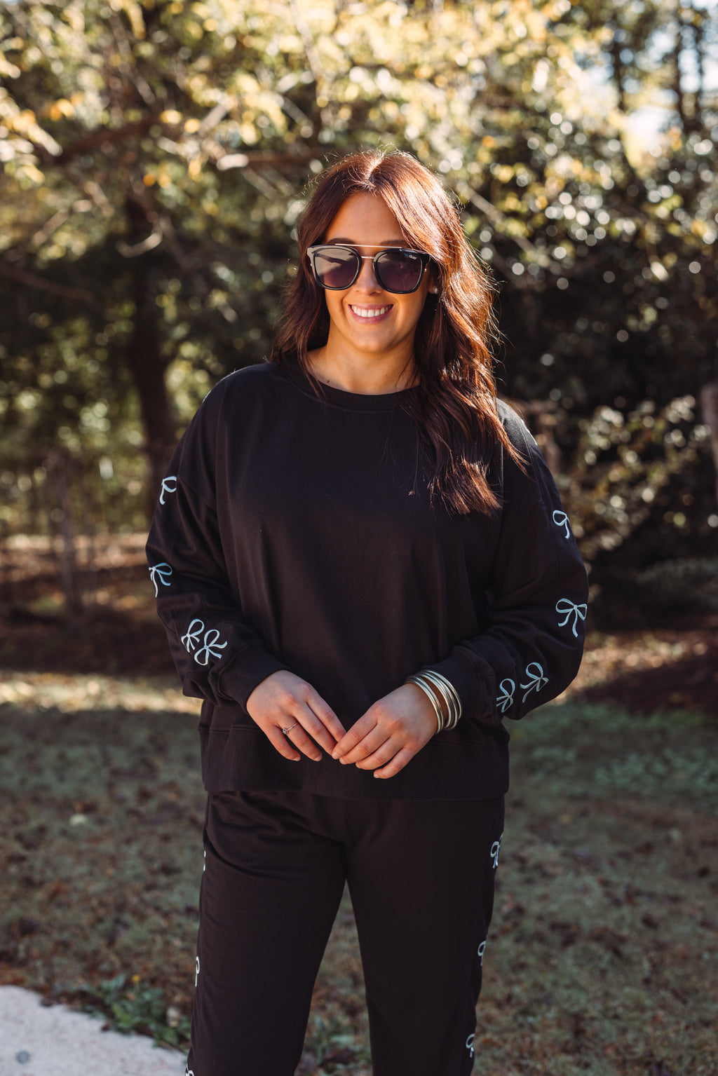 black bow embroidered sweatshirt