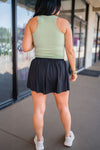 black flowy stretchy athletic shorts