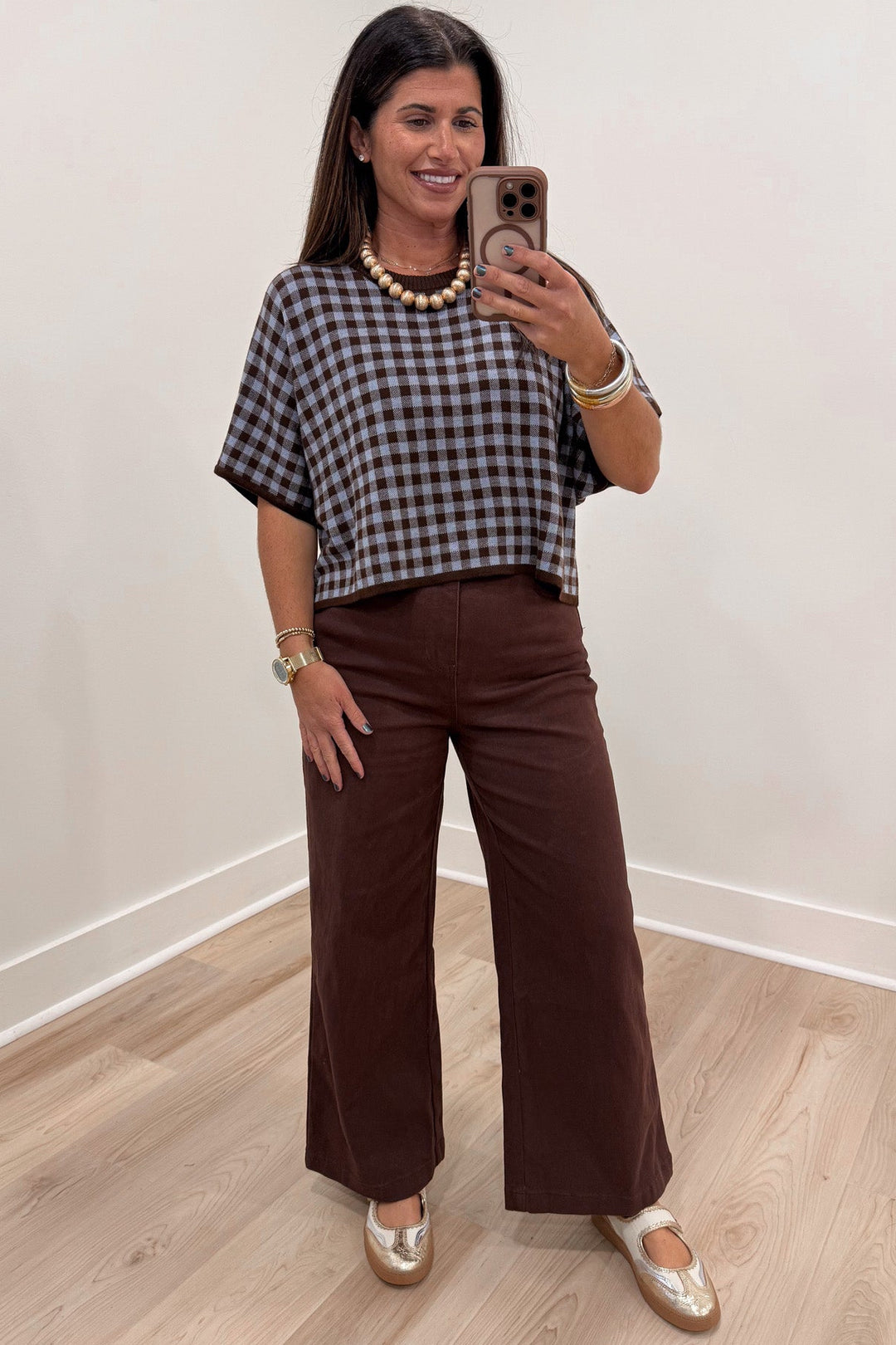 brown and light blue gingham checkered print short sleeve crew neckline semi-cropped top