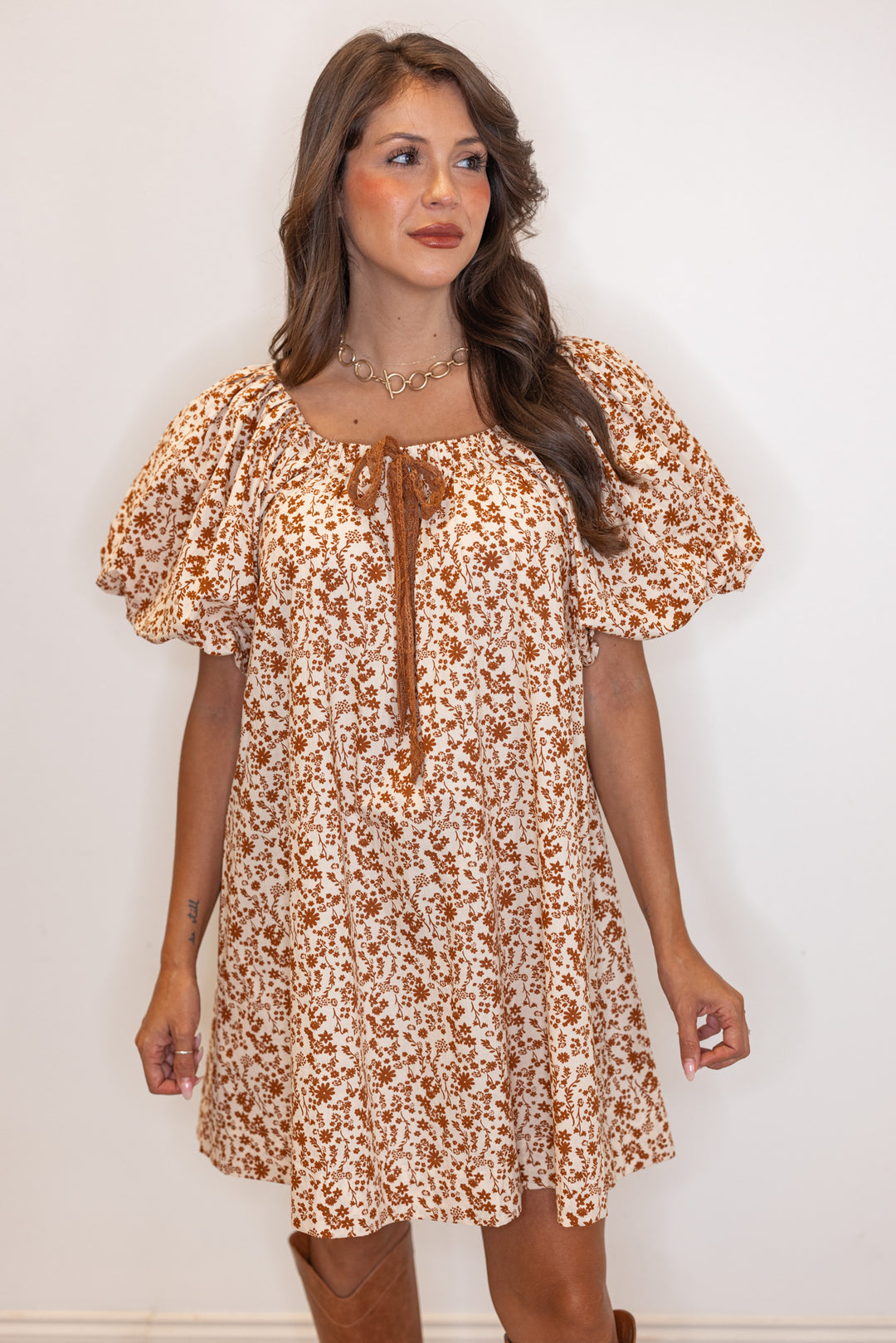 Women's trendy beige puff sleeve dress with brown floral print by Umgee, perfect for fall