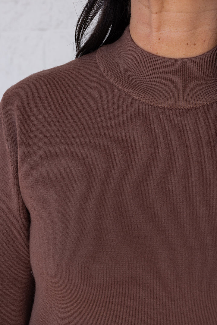 Women's coffee brown knit long sleeve midi sweater dress by Entro showing ribbed crew neckline