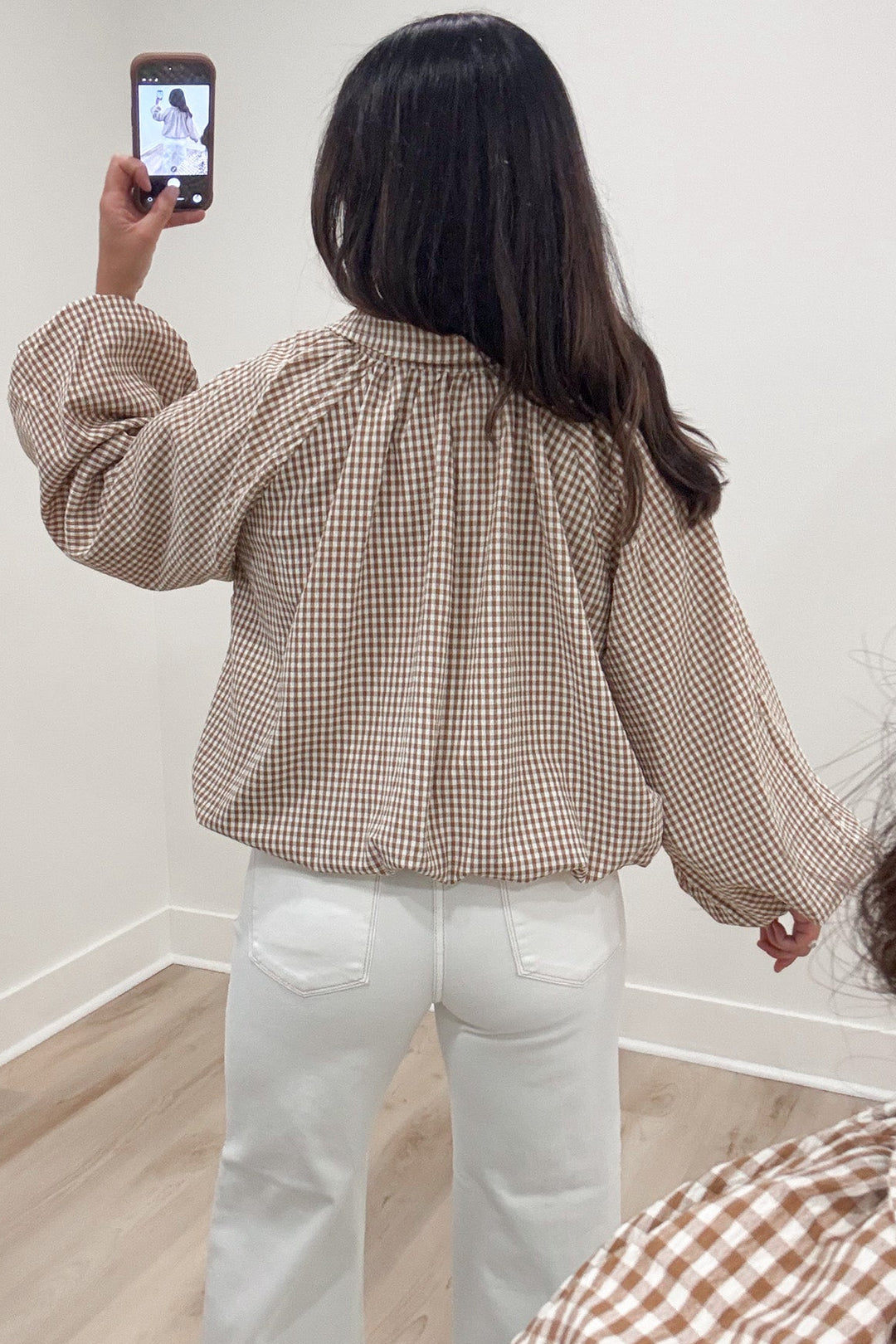caramel and cream gingham checkered print long sleeve collared neckline bubble hem lightweight jacket