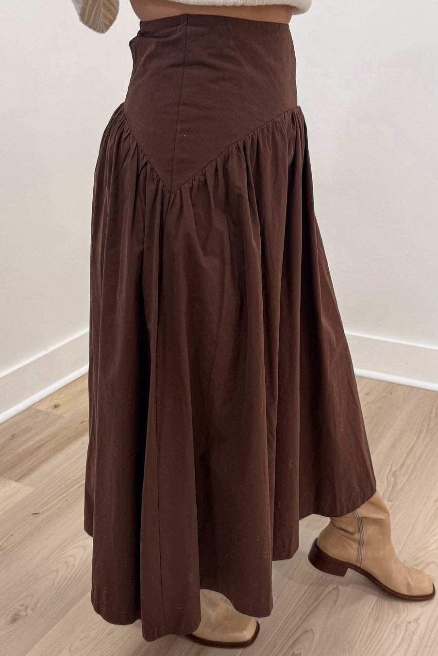 solid chocolate brown flowy silhouette cotton poplin midi skirt with smooth front waist