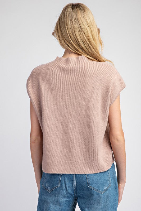 ee:some Coco ribbed knit short sleeve sweater top with smooth chest pocket