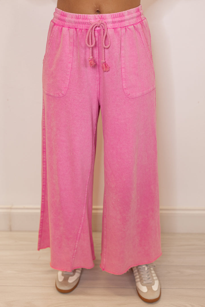 Women's mineral washed barbie pink french terry knit wide leg cropped pants by Easel