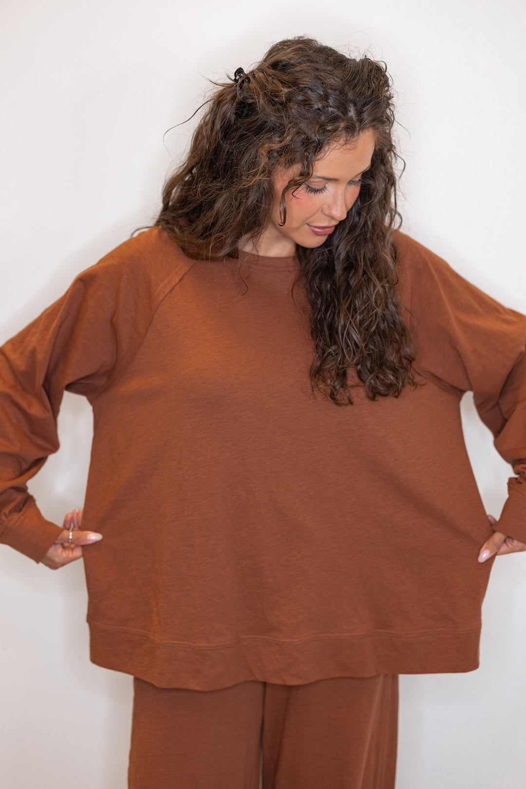 Women's chestnut brown cotton long sleeve tee 