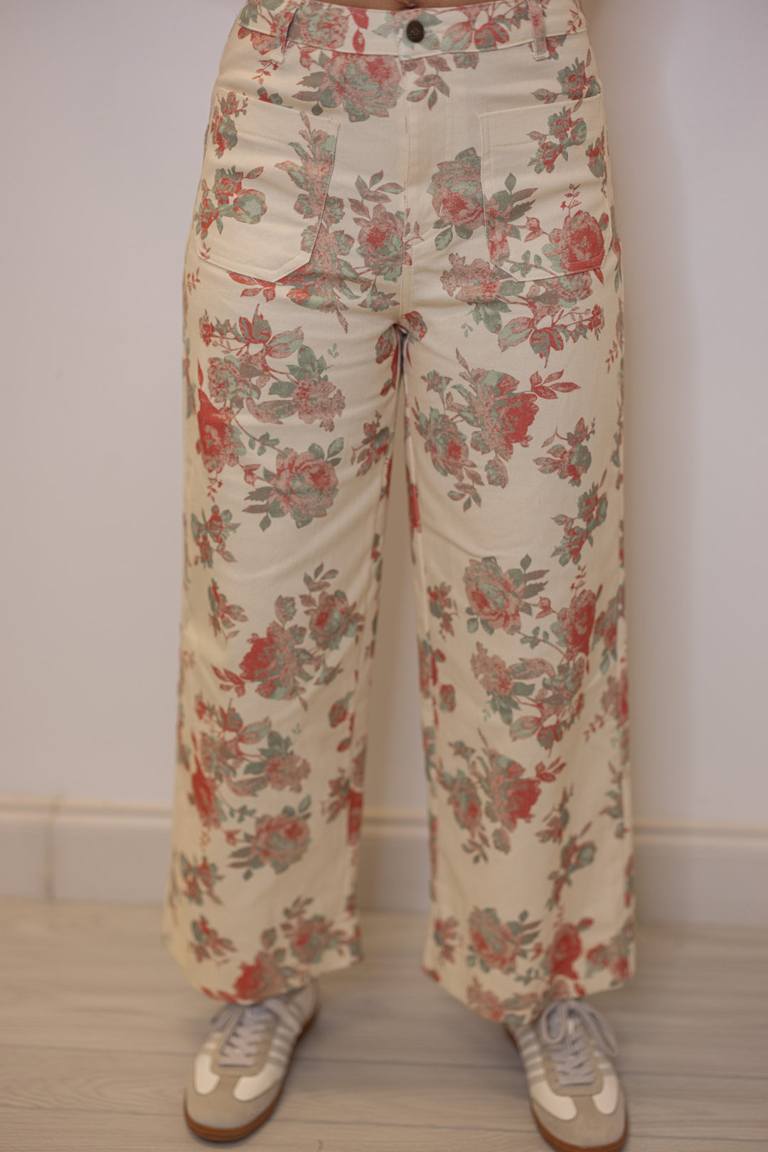 Women's cream twill floral print wide leg pants by Entro