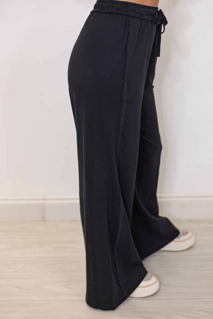 easy to wear everyday black cotton matching set for fall winter