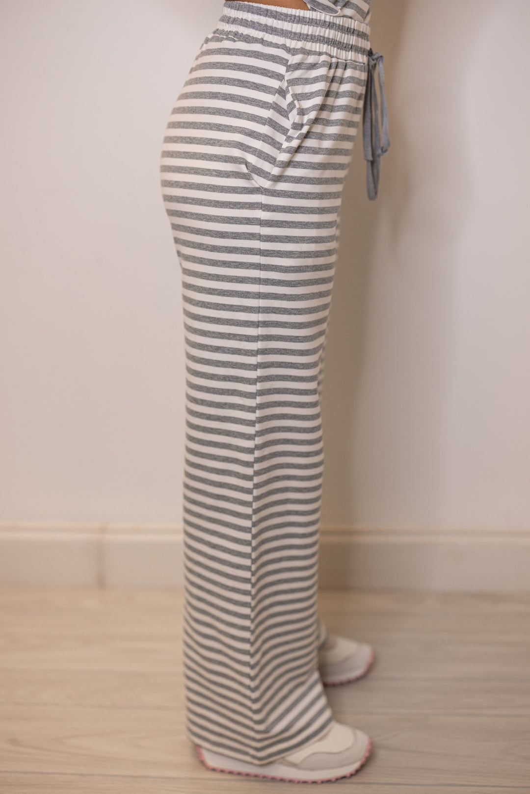 Women's full length grey striped lounge pants 