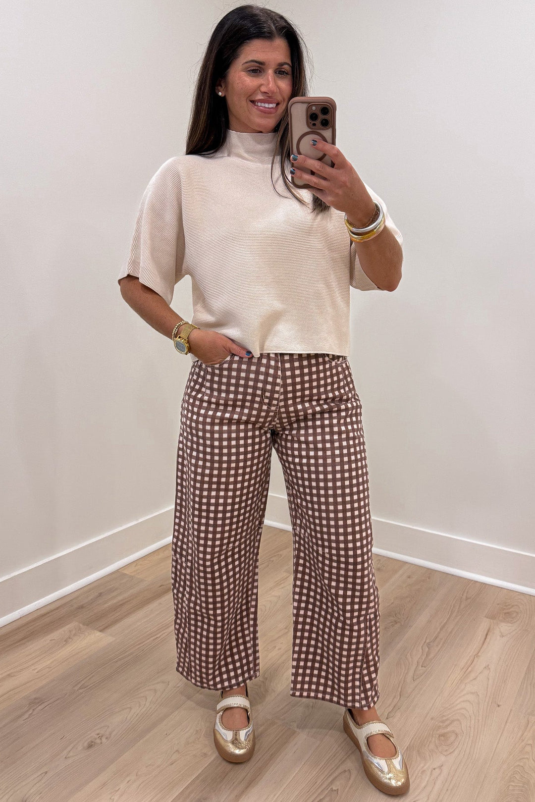 solid ecru mock neckline short dolman sleeve semi-cropped knit top