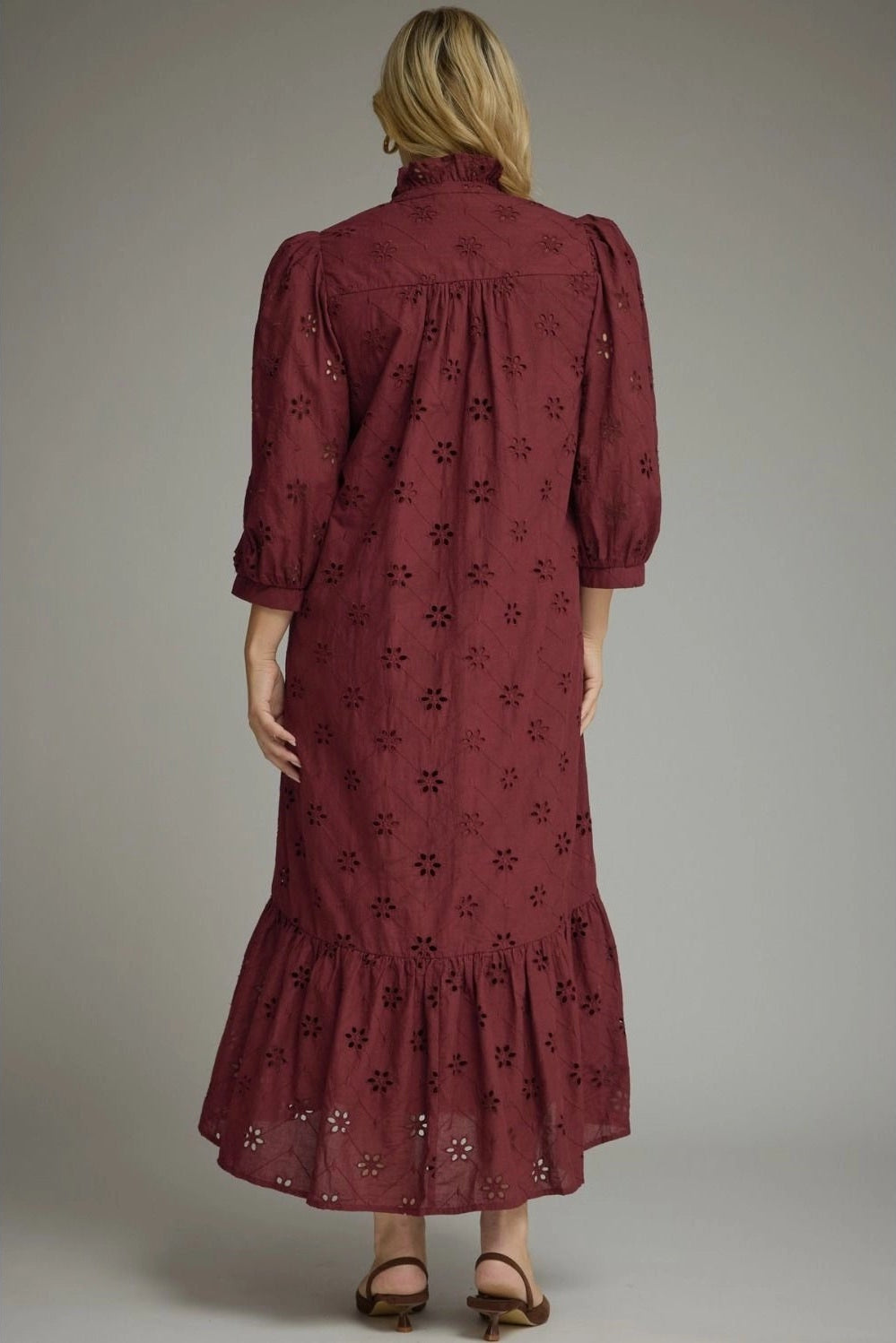entro plus size burgundy eyelet maxi dress back