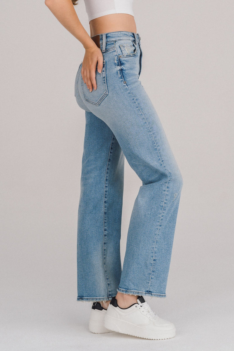 hidden jeans tracey light wash straight leg