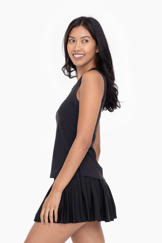 Mono B GREEN half zip mandarin collar active top active in black