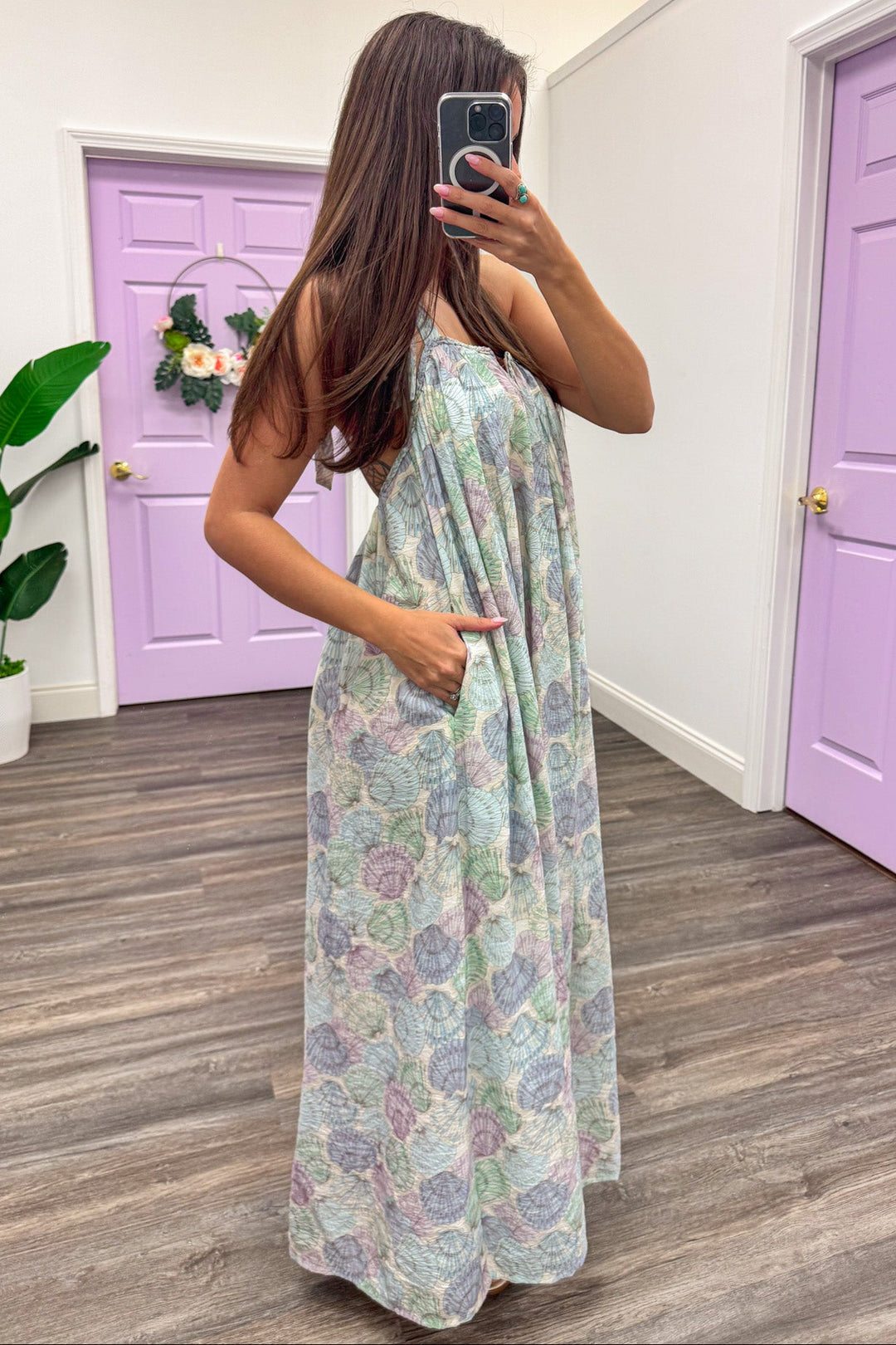 Multicolor pastel seashell print halter neck flowy midi dress side pockets