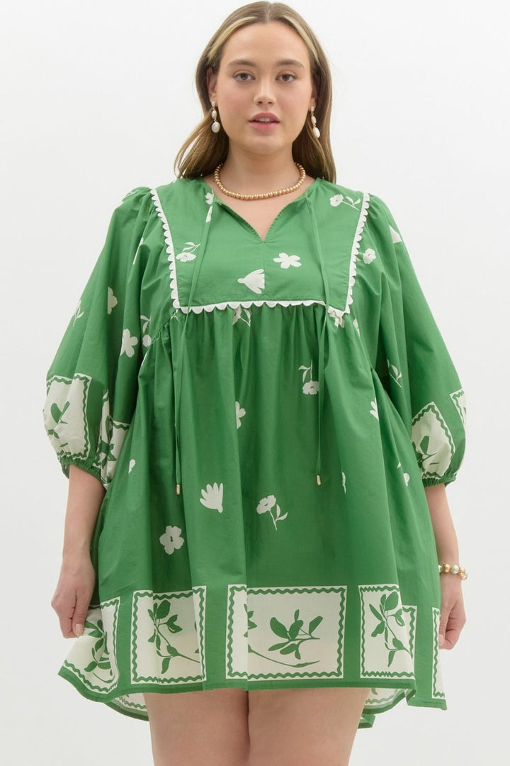 Plus size green and white spring print babydoll dress