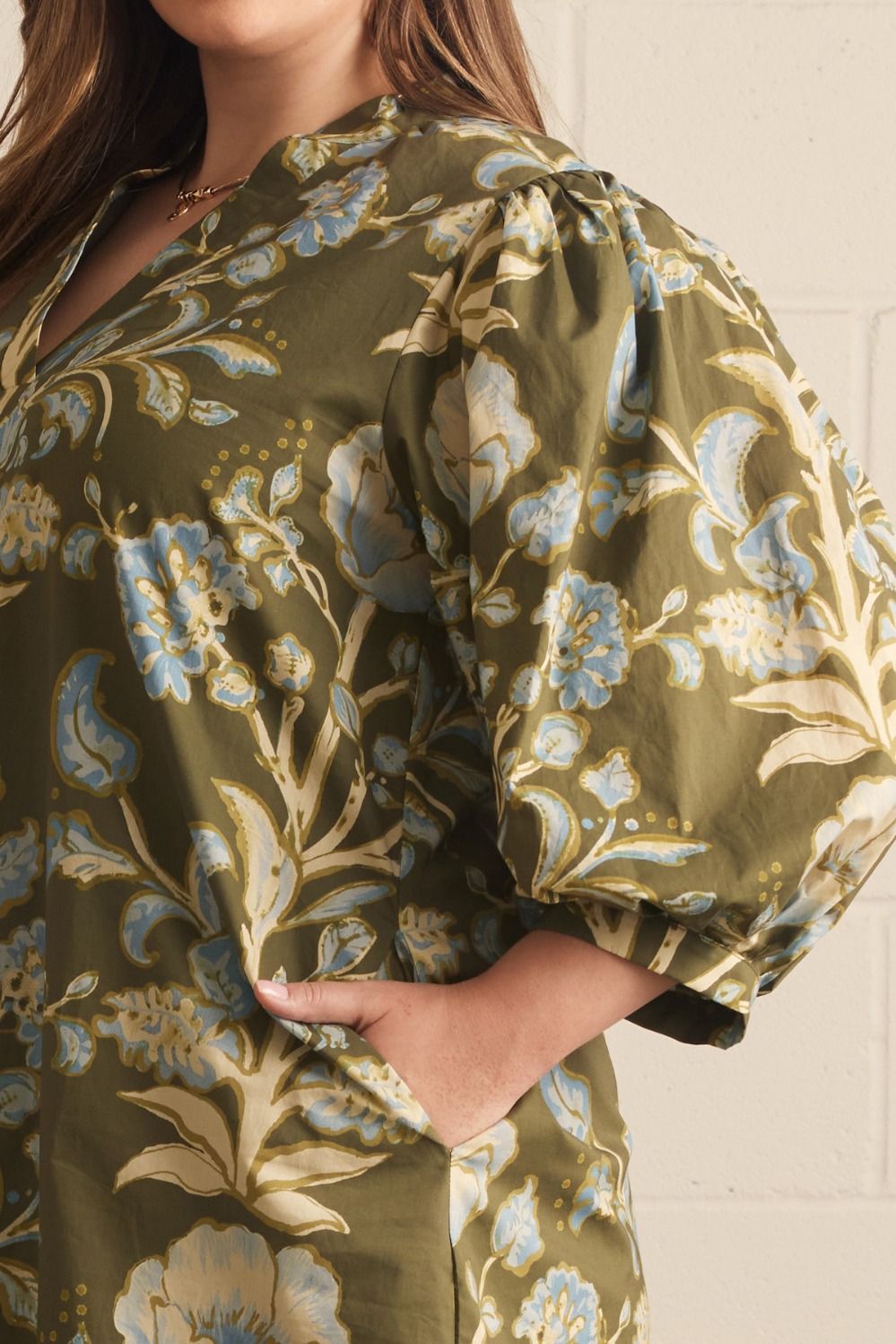 entro olive floral print plus dress shortv dress