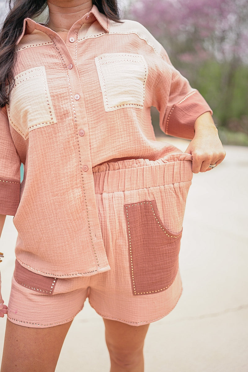 taupe gauze crinkle stretch waist shorts