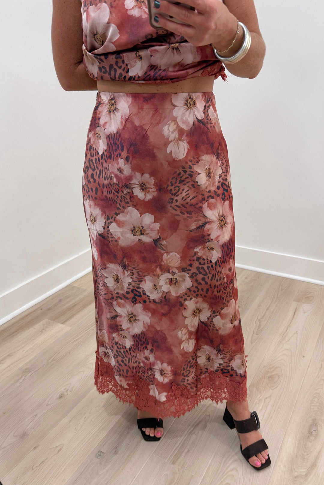 tcec satin lace leopard print skirt set