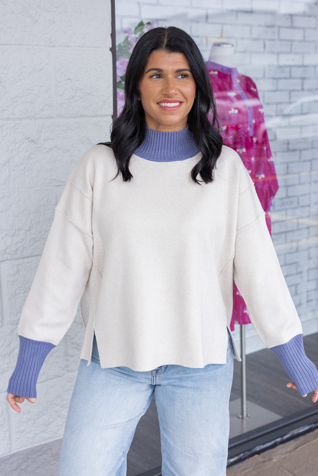 Women's ecru sweater knit pullover top with cornflower blue ribbed trim by Entro