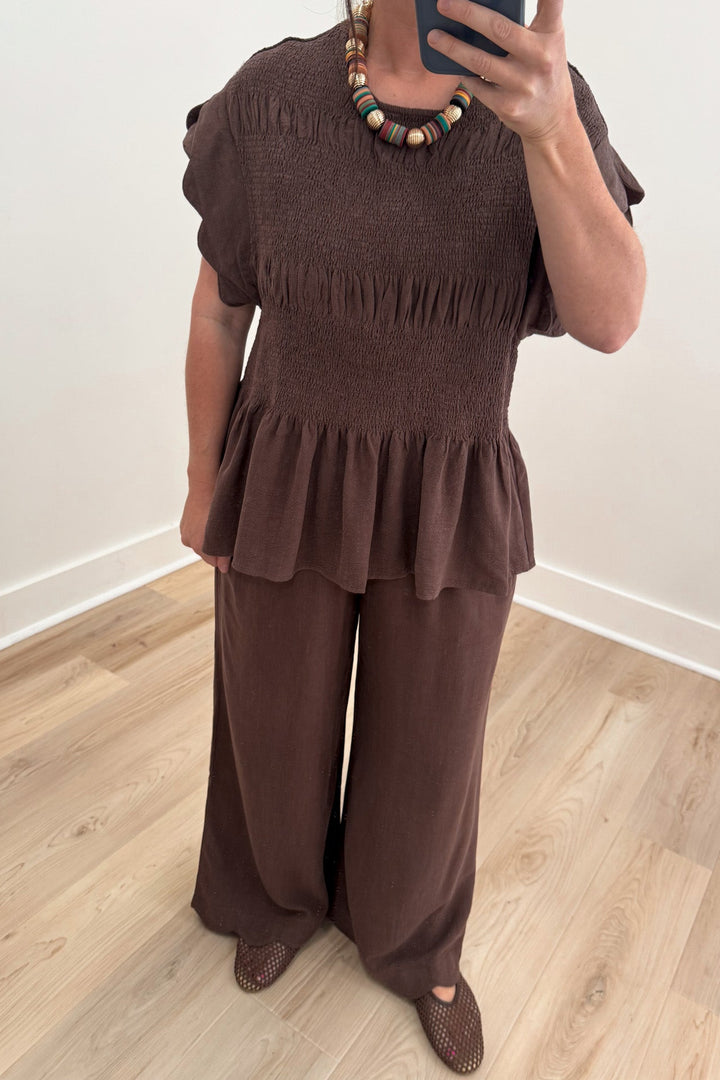 umgee brown scalloped pants set details