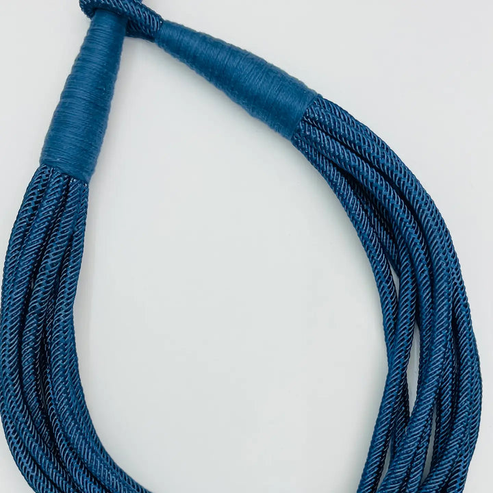 women's rope slub navy blue chunky necklace up close