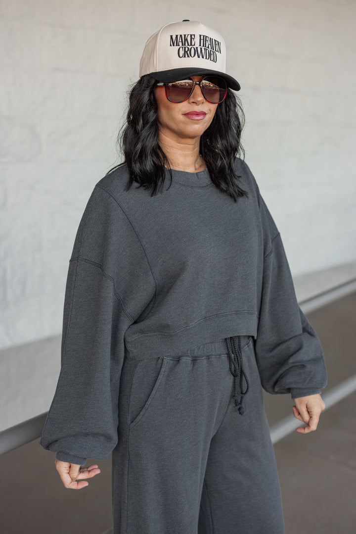 washed black knit cropped pullover top side view